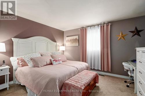 12 School Road, Shelburne, ON - Indoor Photo Showing Bedroom