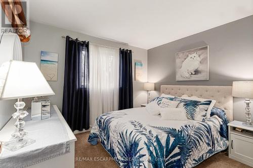 12 School Road, Shelburne, ON - Indoor Photo Showing Bedroom