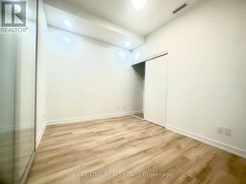 211 - 181 Sheppard Avenue E, Toronto, ON - Indoor Photo Showing Other Room