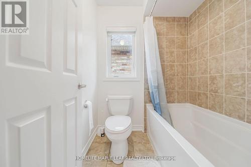 7 Kirkhollow Drive, Brampton, ON - Indoor Photo Showing Bathroom