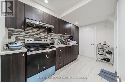 7 Kirkhollow Drive, Brampton, ON - Indoor Photo Showing Kitchen