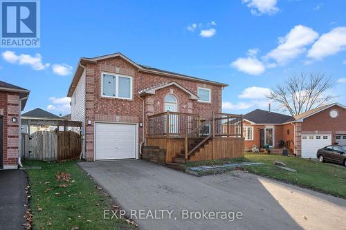 9 Waddington Crescent, Barrie, ON - Outdoor