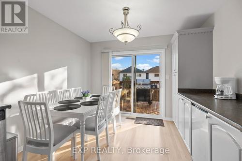 9 Waddington Crescent, Barrie, ON - Indoor Photo Showing Dining Room