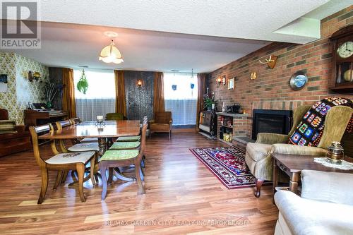 3857 Victoria Avenue, Lincoln (980 - Lincoln-Jordan/Vineland), ON - Indoor With Fireplace