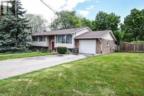 3857 Victoria Avenue, Lincoln (980 - Lincoln-Jordan/Vineland), ON - Outdoor With Facade