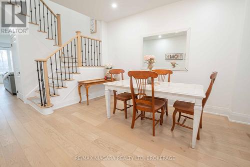 184 Esther Crescent, Thorold (562 - Hurricane/Merrittville), ON - Indoor Photo Showing Dining Room