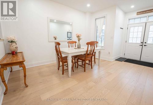 184 Esther Crescent, Thorold (562 - Hurricane/Merrittville), ON - Indoor Photo Showing Dining Room