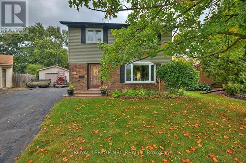 27 Meadowvale Place, Welland (767 - N. Welland), ON - Outdoor