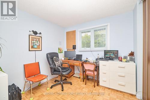 27 Meadowvale Place, Welland (767 - N. Welland), ON - Indoor Photo Showing Other Room