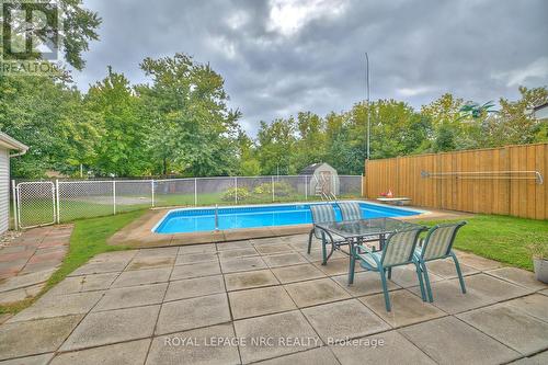 27 Meadowvale Place, Welland (767 - N. Welland), ON - Outdoor With In Ground Pool With Backyard