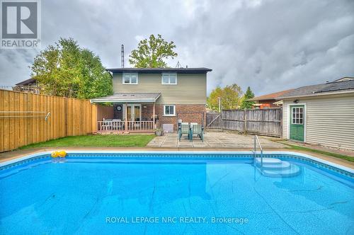 27 Meadowvale Place, Welland (767 - N. Welland), ON - Outdoor With In Ground Pool With Deck Patio Veranda With Backyard