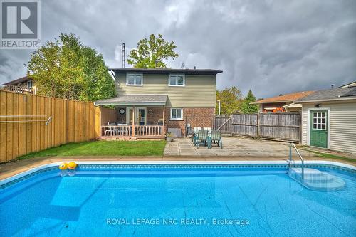 27 Meadowvale Place, Welland (767 - N. Welland), ON - Outdoor With In Ground Pool With Deck Patio Veranda