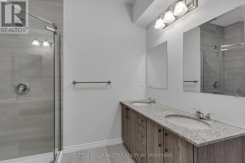 204 - 1015 Terra Verde Way, Kingston (City Northwest), ON - Indoor Photo Showing Bathroom