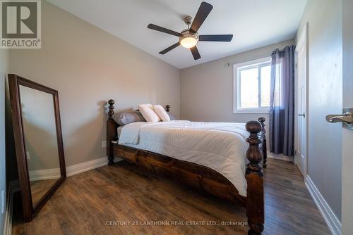 1014 Lyons Gate Lane, North Frontenac, ON - Indoor Photo Showing Bedroom