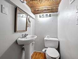 Powder room - 