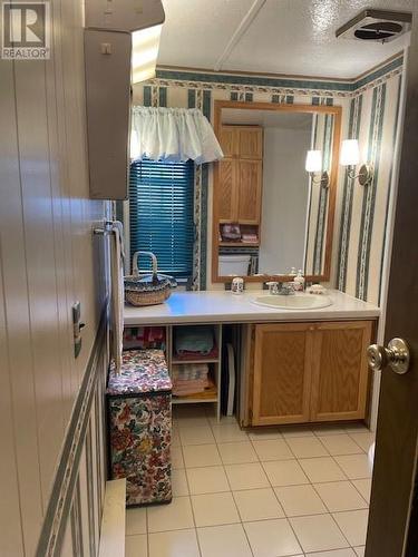 21 Park Avenue, Stephenville, NL - Indoor Photo Showing Kitchen