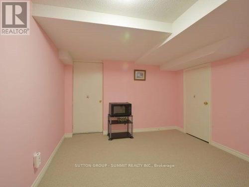 5960 Manzanillo Crescent, Mississauga, ON - Indoor Photo Showing Other Room