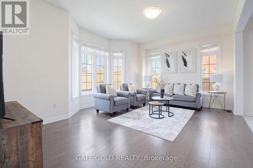 49 Thornvalley Terrace, Caledon, ON - Indoor Photo Showing Living Room