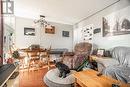 632 First Avenue, Laurentian Valley, ON  - Indoor Photo Showing Living Room 