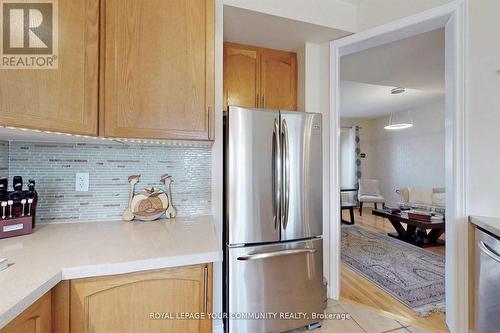 57 - 15 Old Colony Road, Richmond Hill, ON - Indoor Photo Showing Kitchen