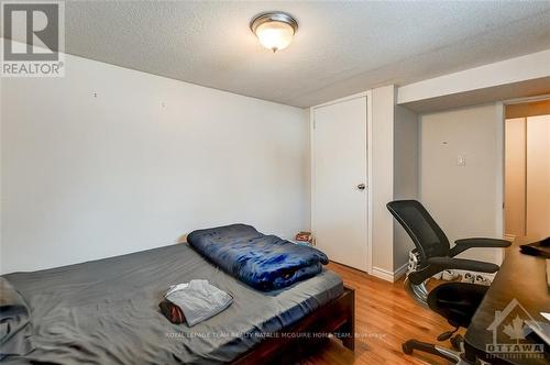 554 Mcleod Street, Ottawa, ON - Indoor Photo Showing Bedroom