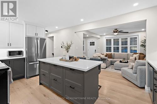 13233 22Nd Side Road, Halton Hills, ON - Indoor Photo Showing Kitchen With Stainless Steel Kitchen