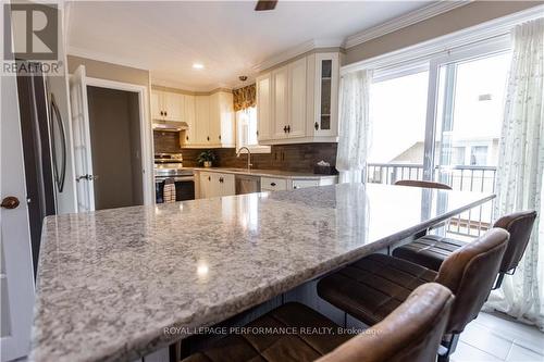 1463-1465 Aberdeen Street, Hawkesbury, ON - Indoor Photo Showing Kitchen