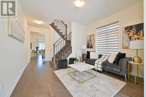 13 Eberly Woods Drive, Caledon, ON - Indoor Photo Showing Living Room