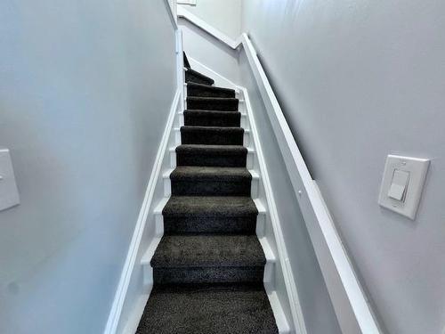 2035 Hamilton Avenue, Thunder Bay, ON - Indoor Photo Showing Other Room