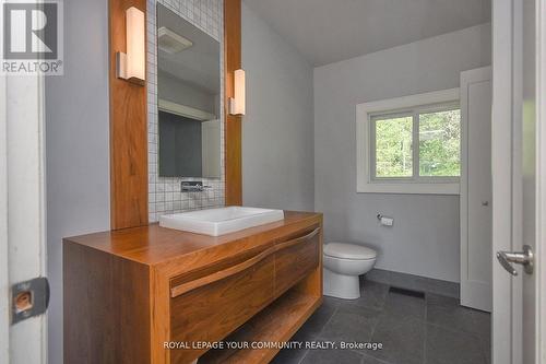 4997 Davis Drive, Whitchurch-Stouffville, ON - Indoor Photo Showing Bathroom