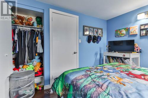 C - 43 Metcalfe Crescent, Brantford, ON - Indoor Photo Showing Bedroom