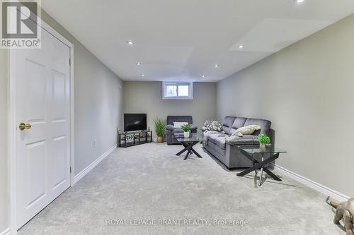 C - 43 Metcalfe Crescent, Brantford, ON - Indoor