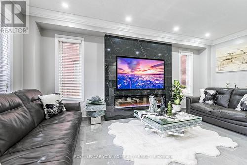 1451 Bews Landing, Milton, ON - Indoor Photo Showing Living Room