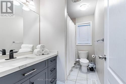 1451 Bews Landing, Milton, ON - Indoor Photo Showing Bathroom