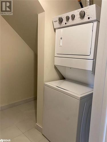 1581 Rose Way Unit# 513, Milton, ON - Indoor Photo Showing Laundry Room