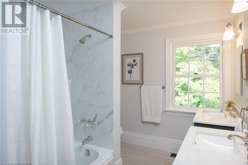 double sinks - 49 James Street, Milton, ON - Indoor Photo Showing Bathroom