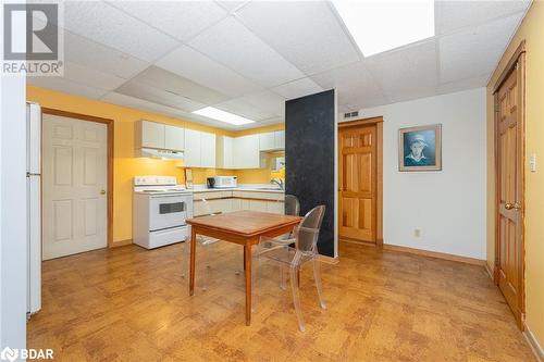 147 Main Street S, Georgetown, ON - Indoor Photo Showing Kitchen