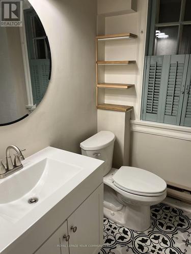 Upper - 15 Duchess Street, Whitchurch-Stouffville, ON - Indoor Photo Showing Bathroom