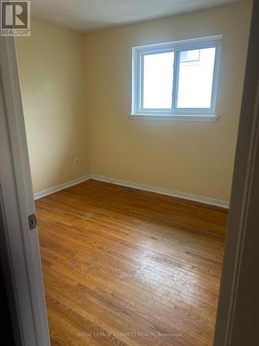 6850 Darcell Avenue, Mississauga, ON - Indoor Photo Showing Other Room