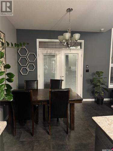 334 Rempel Bay, Saskatoon, SK - Indoor Photo Showing Dining Room