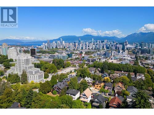 314 W 12Th Avenue, Vancouver, BC - Outdoor With View