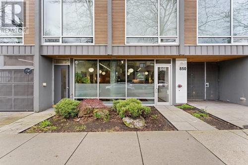 848 W 8Th Avenue, Vancouver, BC 