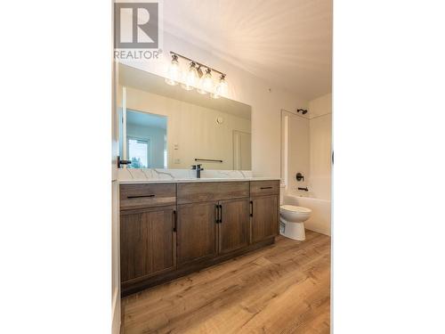 1444 Granite Drive Unit# 9, Golden, BC - Indoor Photo Showing Bathroom