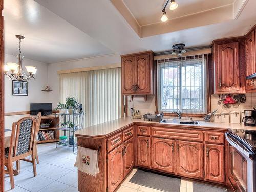 Cuisine - 1160 Rue Maria, Laval (Chomedey), QC - Indoor Photo Showing Kitchen With Double Sink