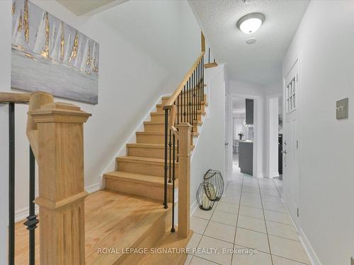 47 Manorwood Crt, Caledon, ON - Indoor Photo Showing Other Room