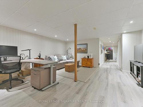 47 Manorwood Crt, Caledon, ON - Indoor Photo Showing Other Room