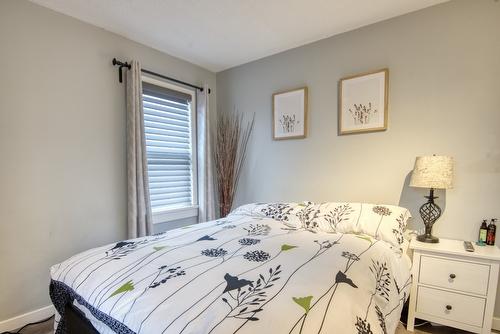 511 Duncan Avenue, Penticton, BC - Indoor Photo Showing Bedroom