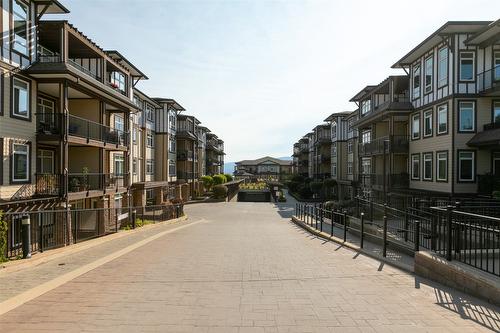 1303-3833 Brown Road, West Kelowna, BC - Outdoor With Balcony