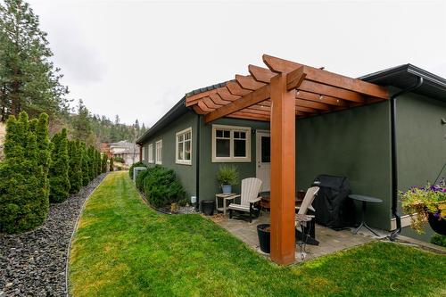 3-673 Denali Court, Kelowna, BC - Outdoor