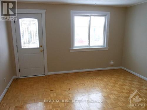 682 De L'Eglise Street, Ottawa, ON - Indoor Photo Showing Other Room